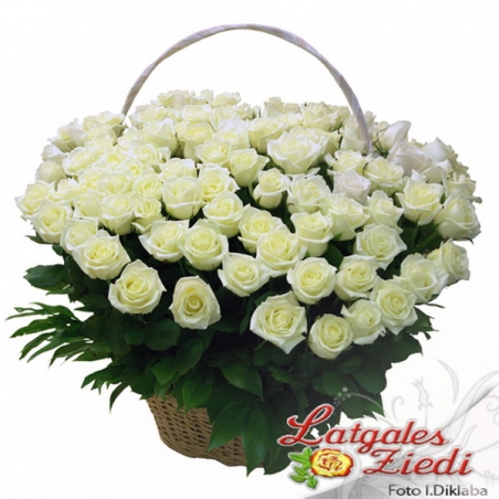 Ziedu grozs 036